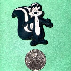 (10 for $15) Pepe Le Pew Skunk Looney Tunes Space Jam Tune Squad Crocs Charms